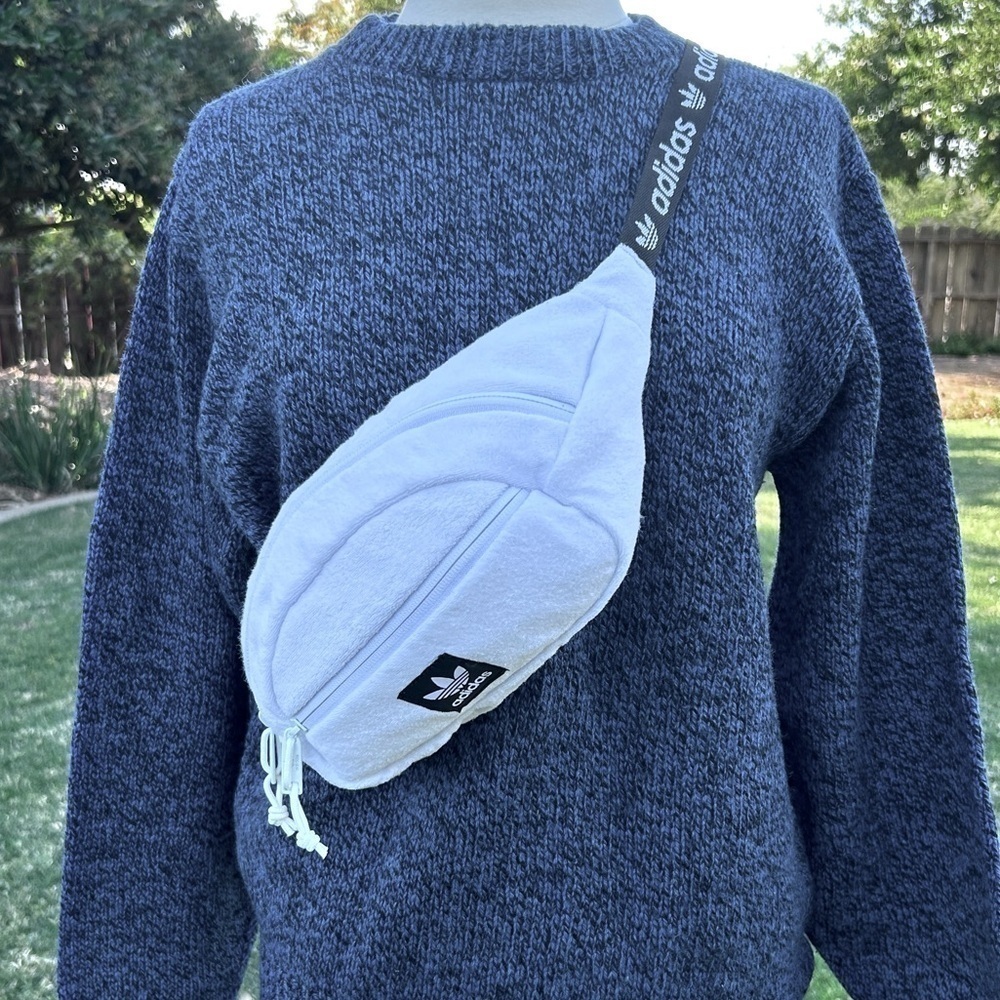 Adidas National Original TREFOIL Waist Travel Fanny Chest Pack White Black Belt